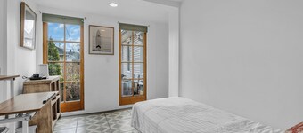 Tranquil 3-bedroom house with AC in Asbury Park