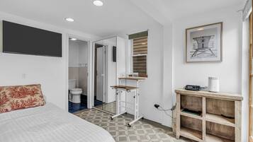 3 soverom, strykejern/-brett, wi-fi og sengetøy