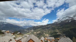 View from property - 2nd floor, view valley, balcony, tv, ski locker, 60m², Pra Loup (Pra Loup)