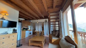 TV - 2nd floor, view valley, balcony, tv, ski locker, 60m², Pra Loup (Pra Loup)