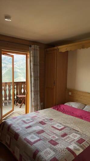 1 bedroom, WiFi - 2nd floor, view valley, balcony, tv, ski locker, 60m², Pra Loup (Pra Loup)