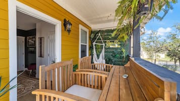 Standard Room | Balcony