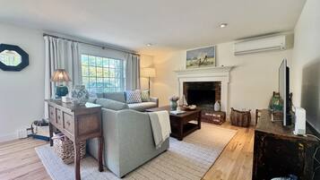 Smart TV, fireplace, table tennis, books