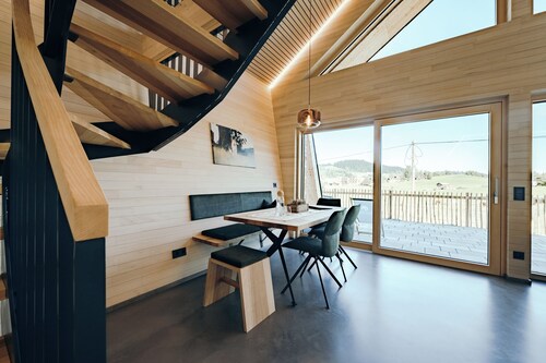 Lindenhof Chalet Spatzennest mit eigener Sauna im schönen Westallgäu