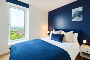 2 bedrooms, iron/ironing board, free WiFi, bed sheets