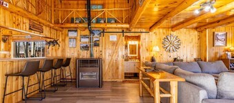 The Happy Place Cabin