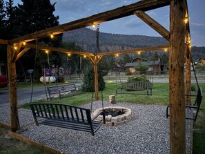 Property grounds - The Happy Place Cabin (South Fork)