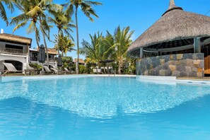 Pool - Grand Sahāna 10 | Beachfront Apartment | Work from Paradise | Digital Nomad (Trou aux Biches)