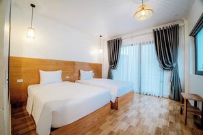 Camera Standard con letto matrimoniale o 2 letti singoli, vista città | Wi-Fi gratuito