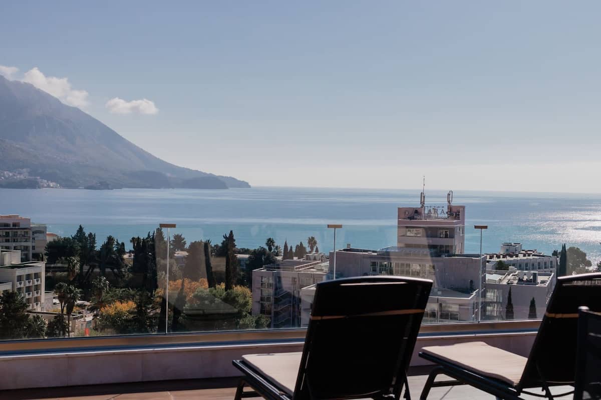 Departamento superior, vista al mar | Balcón