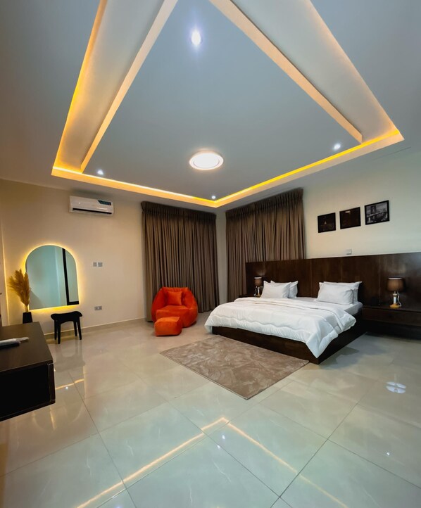 Family Apartment, Balcony, City View | Desk, laptop workspace, free WiFi