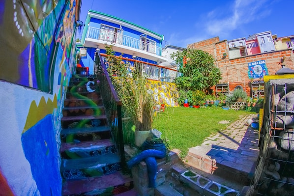 Fachada da propriedade