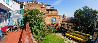 ホスタル ラ カサ アスール