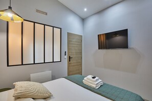 Departamento | 3 habitaciones y espacio para trabajar con laptop 