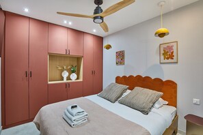 Leilighet | 3 soverom, skrivebord for bærbar PC, strykejern/-brett og sengetøy