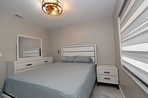 2 habitaciones, tabla de planchar con plancha y wifi gratis