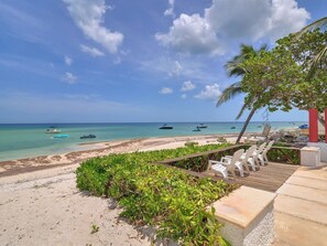 Beach - Casa El Capitan  -  Yucatan Home Rentals (Chicxulub Puerto)