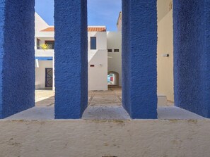Exterior detail - Casa El Capitan  -  Yucatan Home Rentals (Chicxulub Puerto)