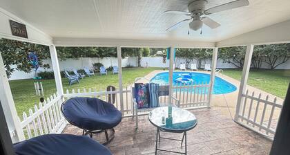Fantastic 4-bedroom house with AC in Lakeland