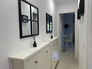Appartement, 2 chambres, fumeur, balcon | Intérieur