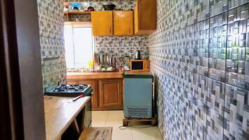 Microwave, oven, stovetop