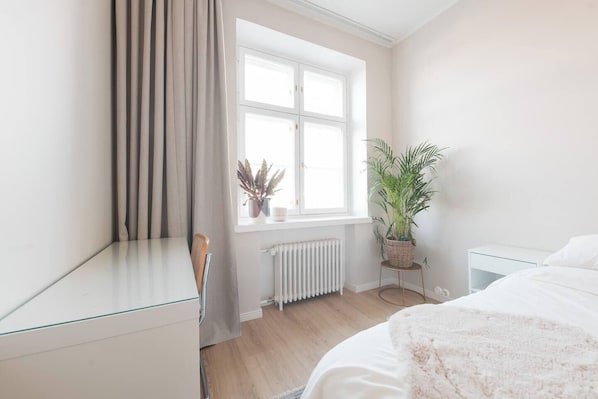 Superior Apartment, 1 Queen Bed with Sofa bed, City View | Laptop workspace, free WiFi