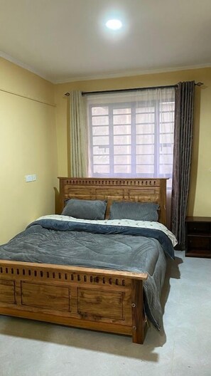 Classic Apartment, City View | Free WiFi