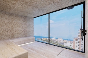 Kroppsbehandlingar, aromaterapi, kroppsskrubb och massage