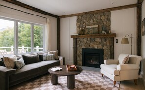 Televisión, chimenea