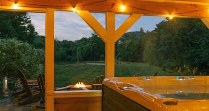 11 Acre Estate ~ Guest House ~ Private Golf Course ~ River & Pond ~ Hot Tub