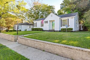 Exterior - Charming 3-bedroom cottage with AC in Mobile (Mobile)