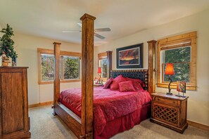 4 bedrooms, iron/ironing board, WiFi, bed sheets