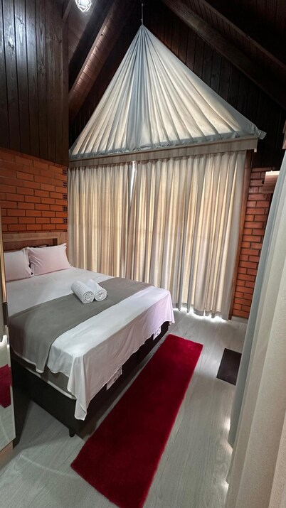 POUSADA DECK PEREIRÃO