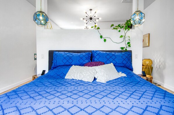 1 bedroom, free WiFi, bed sheets