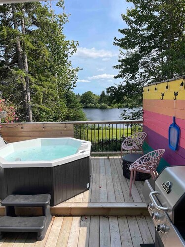 Flora studio on the lake 🌿