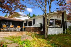 Property grounds - Lakeside Lodge Bay of Fundy (Fairfield)