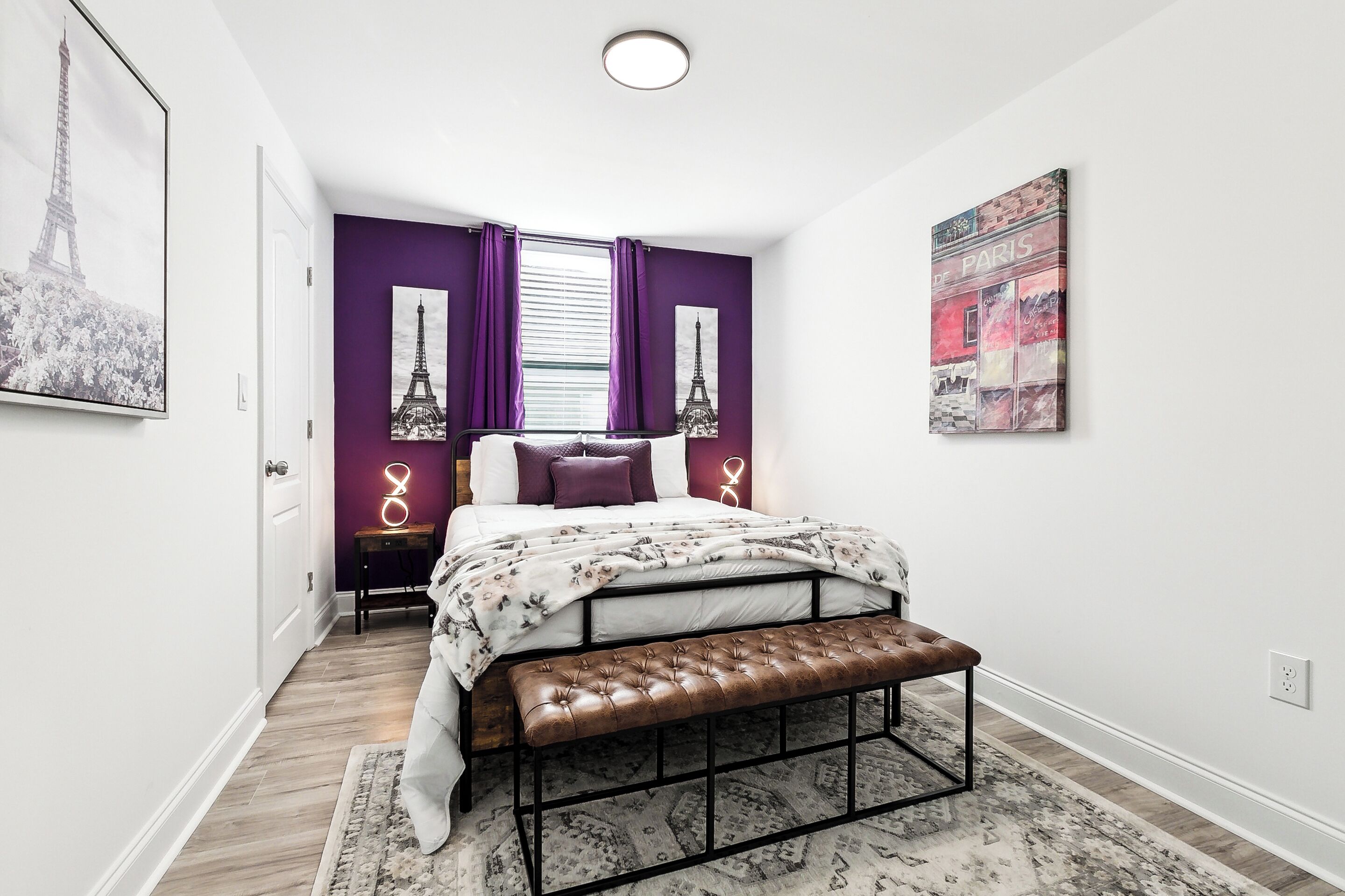 5 chambres, fer et planche à repasser, lit parapluie, Wi-Fi gratuit