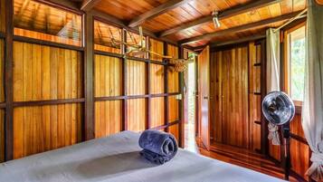 1 bedroom, travel crib, WiFi, bed sheets