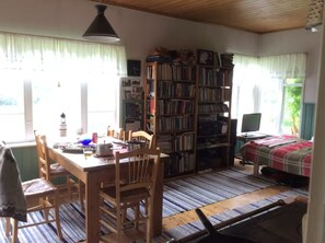 1 bedroom, iron/ironing board, bed sheets