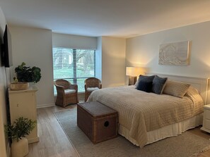 1 bedroom, iron/ironing board, WiFi, bed sheets - Completely renovated Lighthouse Tennis Villa (Hilton Head Island)