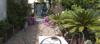 Ancient villa with Bed & Breakfast on the slopes of Etna