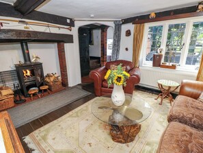 Living area - The Old House (Southampton)