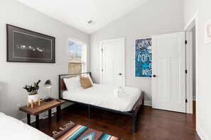2 bedrooms, desk, iron/ironing board, travel crib