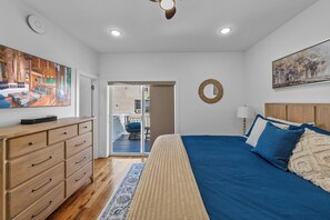 3 chambres, bureau, fer et planche à repasser, accès au Wi-Fi (inclus)