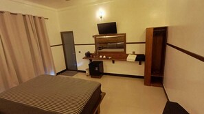 In-room safe, desk, free WiFi - Luk inn at huraa (Huraa)