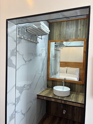 Family Villa, Garden View | Bathroom | Shower, hair dryer, towels, soap - Luk inn at huraa (Huraa)