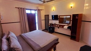 Deluxe Villa, Garden View