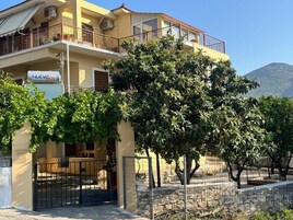 A szálláshely homlokzata