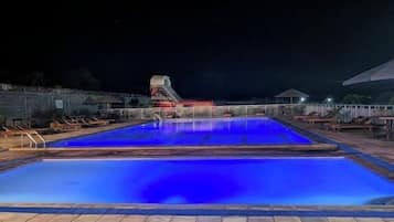 Piscina all'aperto