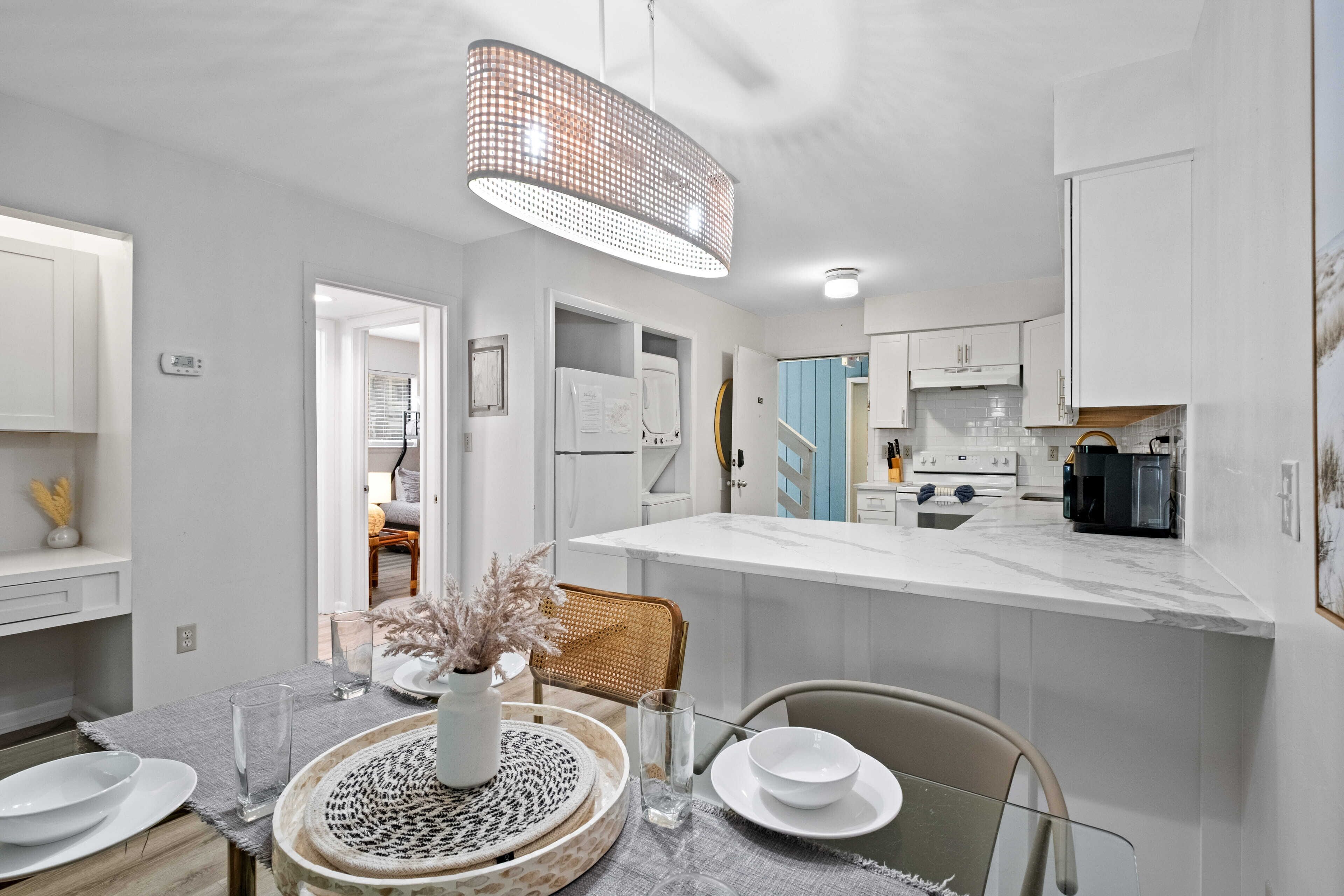 電子レンジ、オーブン、コンロ、食器洗い機